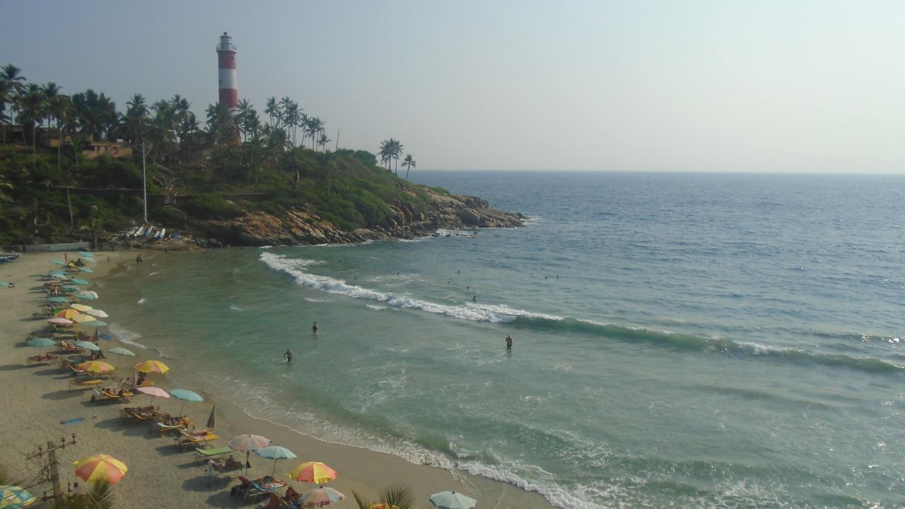 Adam Beach Resort Kovalam Esterno foto